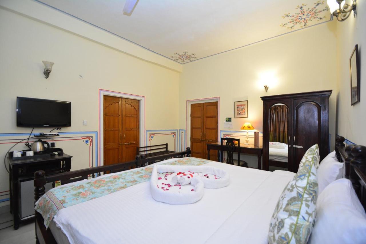 Jaipur Vintage House Bed & Breakfast Exterior photo
