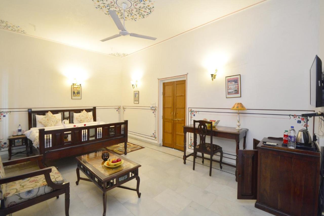 Jaipur Vintage House Bed & Breakfast Exterior photo