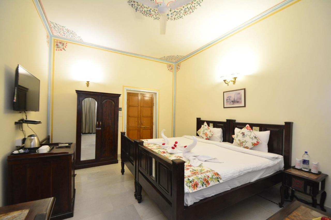 Jaipur Vintage House Bed & Breakfast Exterior photo