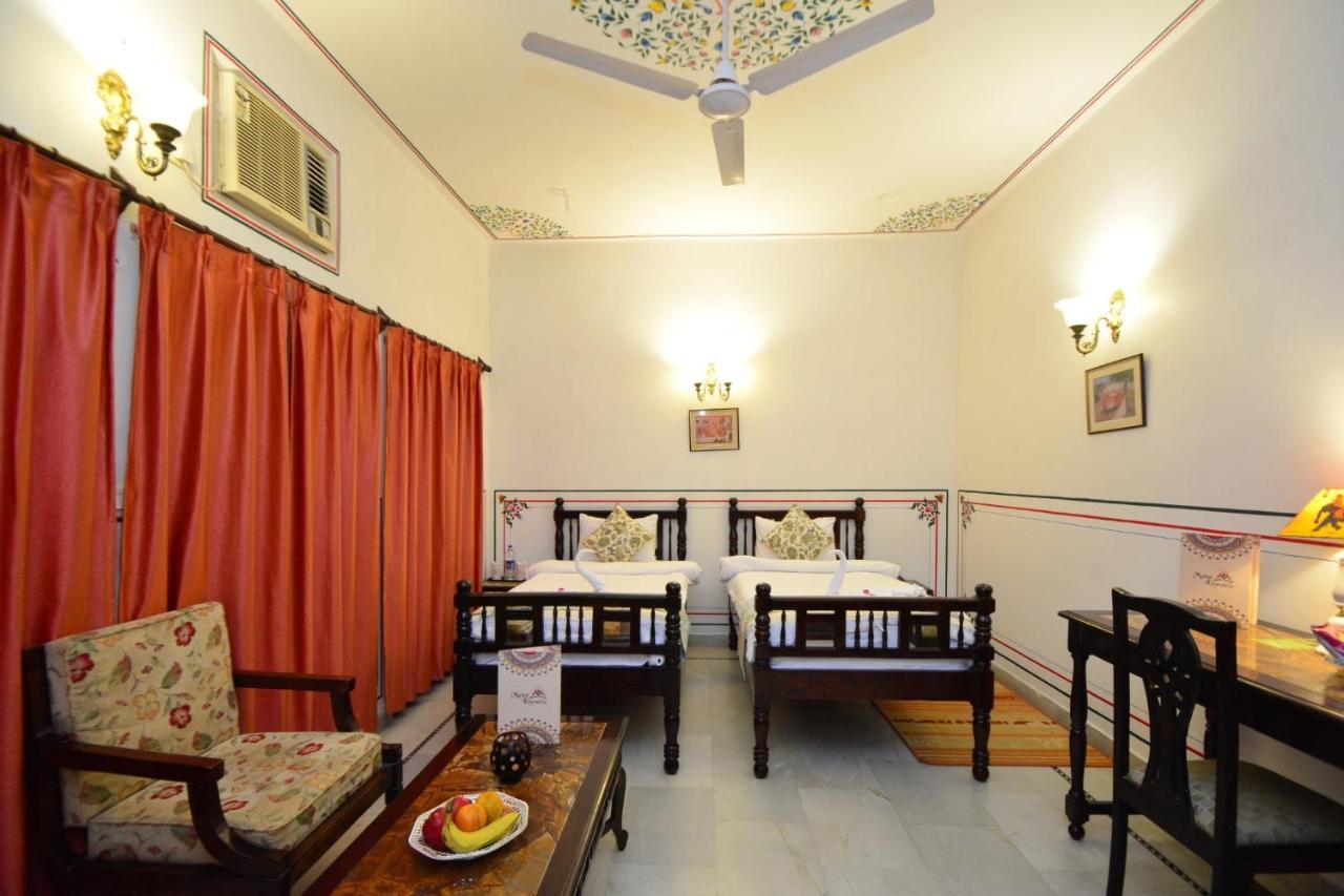 Jaipur Vintage House Bed & Breakfast Exterior photo