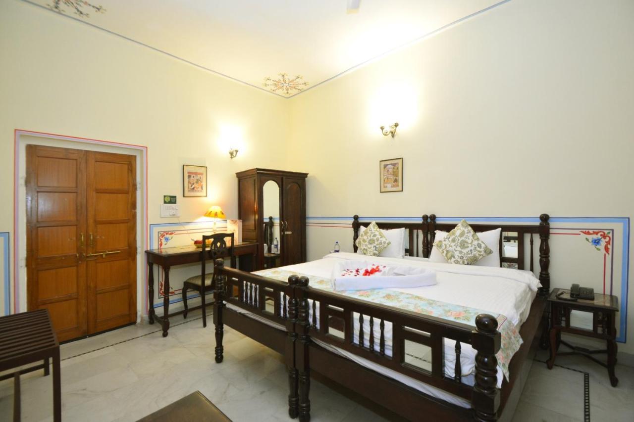 Jaipur Vintage House Bed & Breakfast Exterior photo